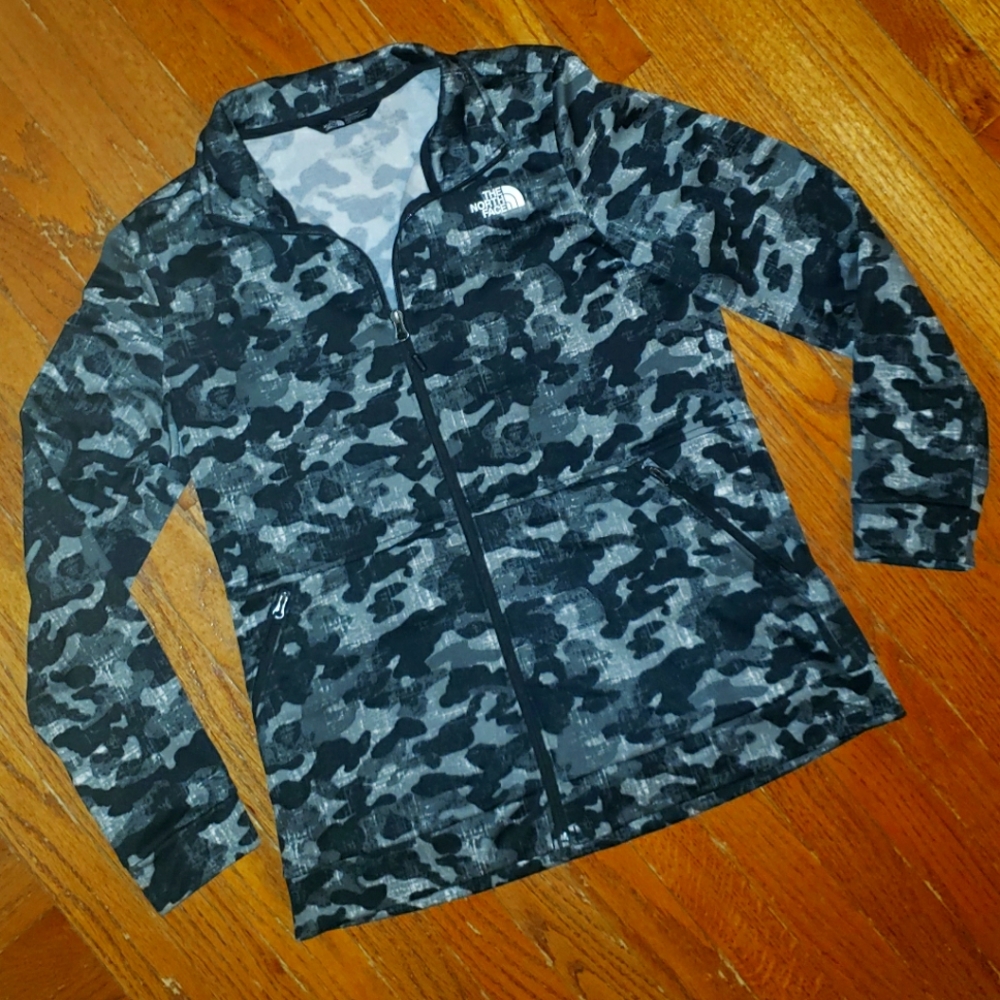 North Face Women's Zip up jacket.